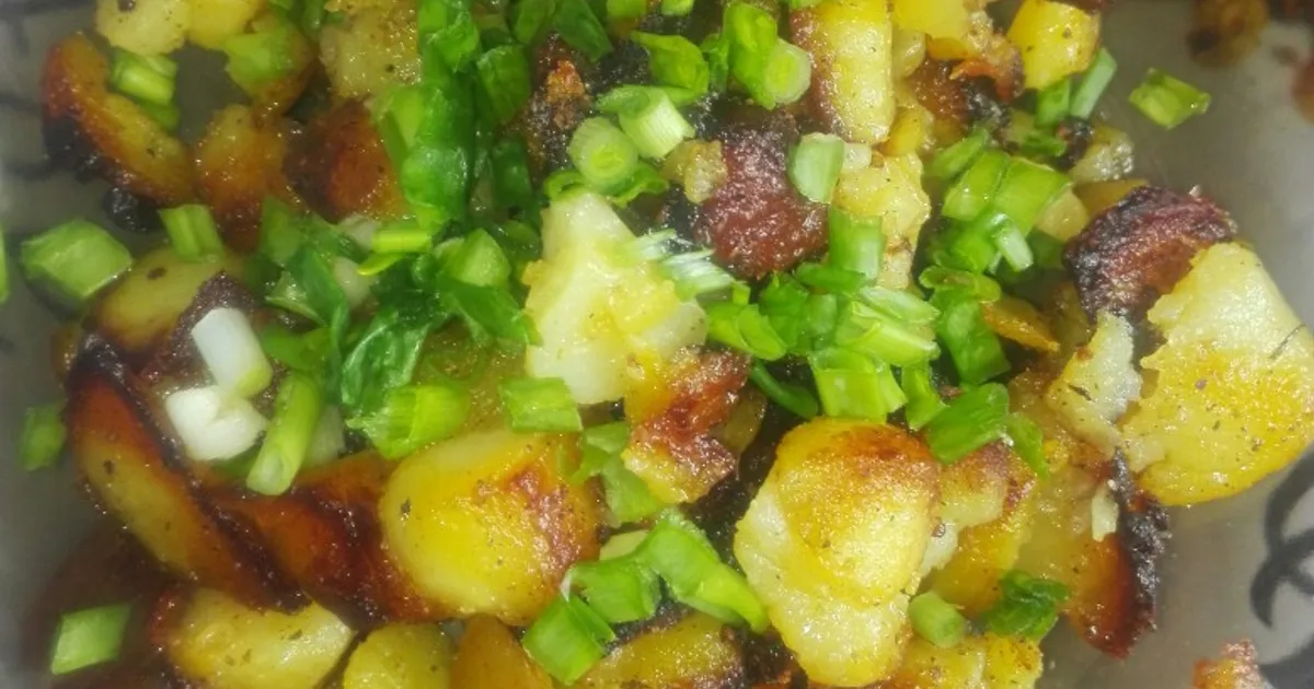 Фото 10 — Жареная картошка с луком